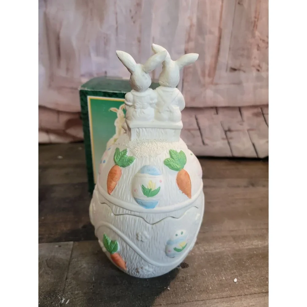 Jade collection bunny egg covered‎ box ceramic Easter decor